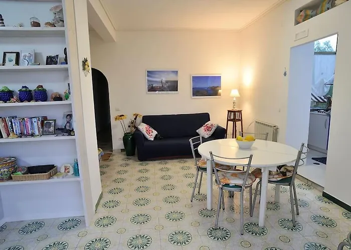 Casa Capolino Apartment Scauri (Lazio)